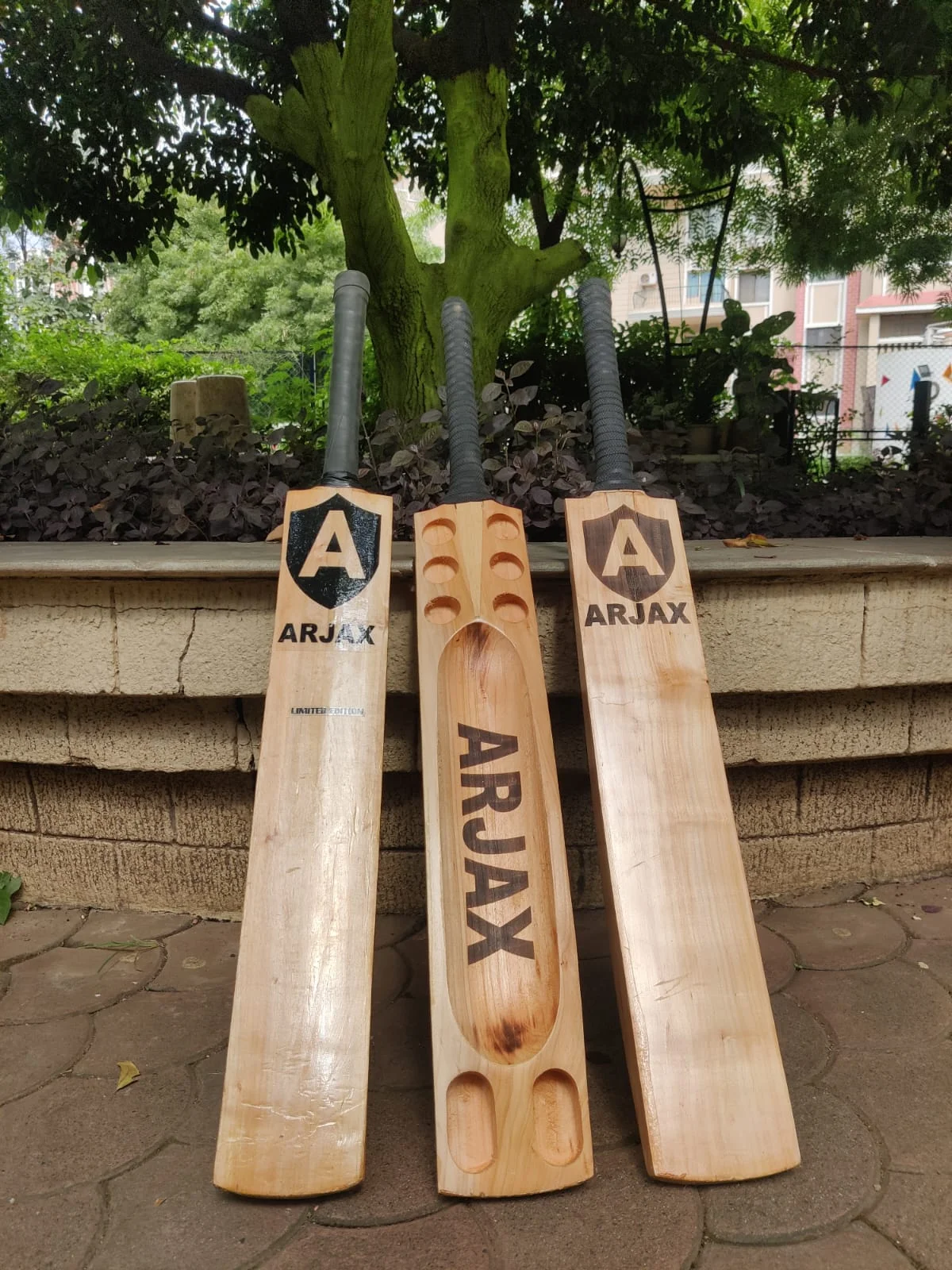 Junior Tennis Bat Cricket Bat Side View